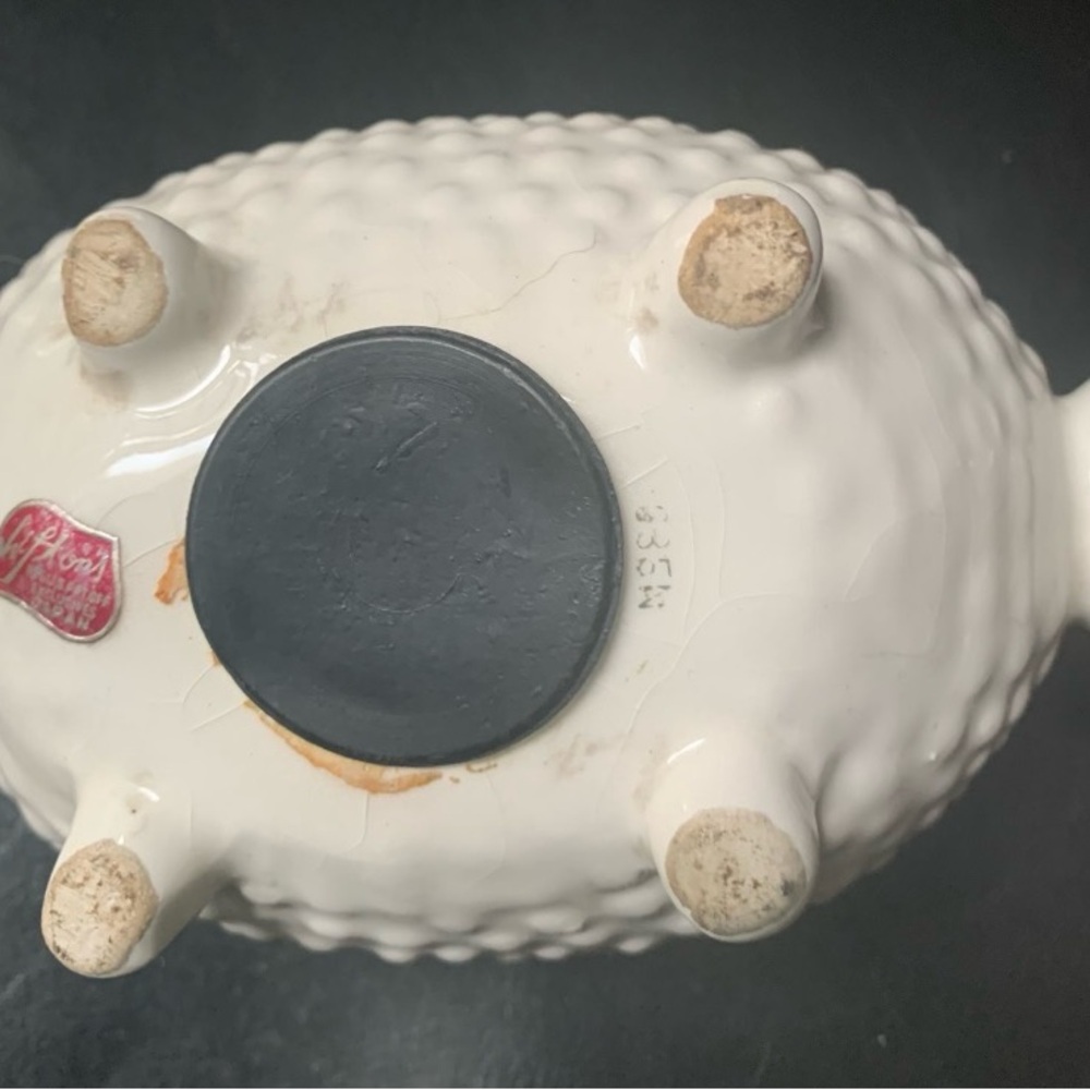 Vintage Milk glass Hobnail Lefton Piggy bank - Picture 8 of 9